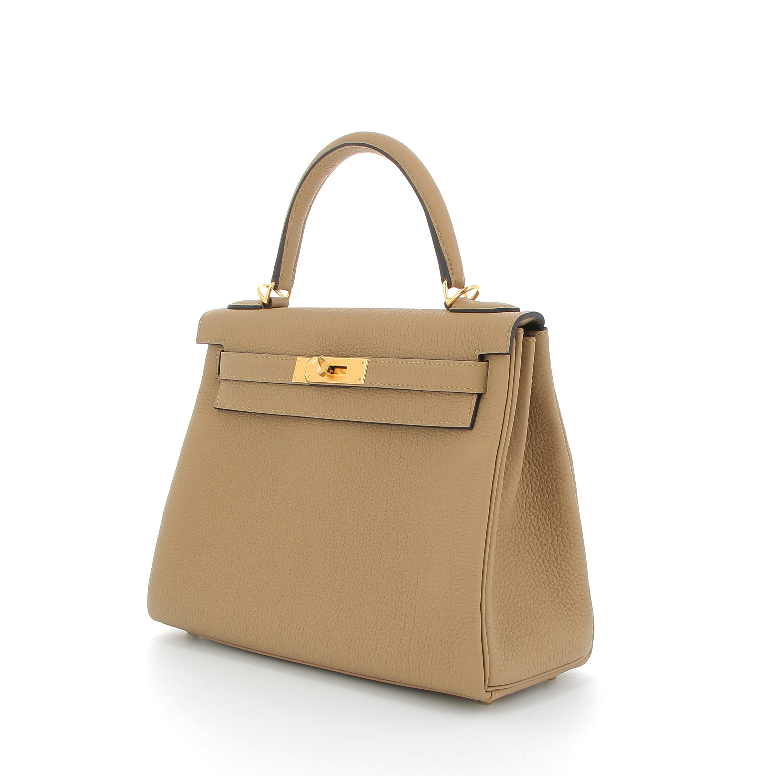 HERMÈS Kelly 28 cuir Togo Poussiere finition dorée