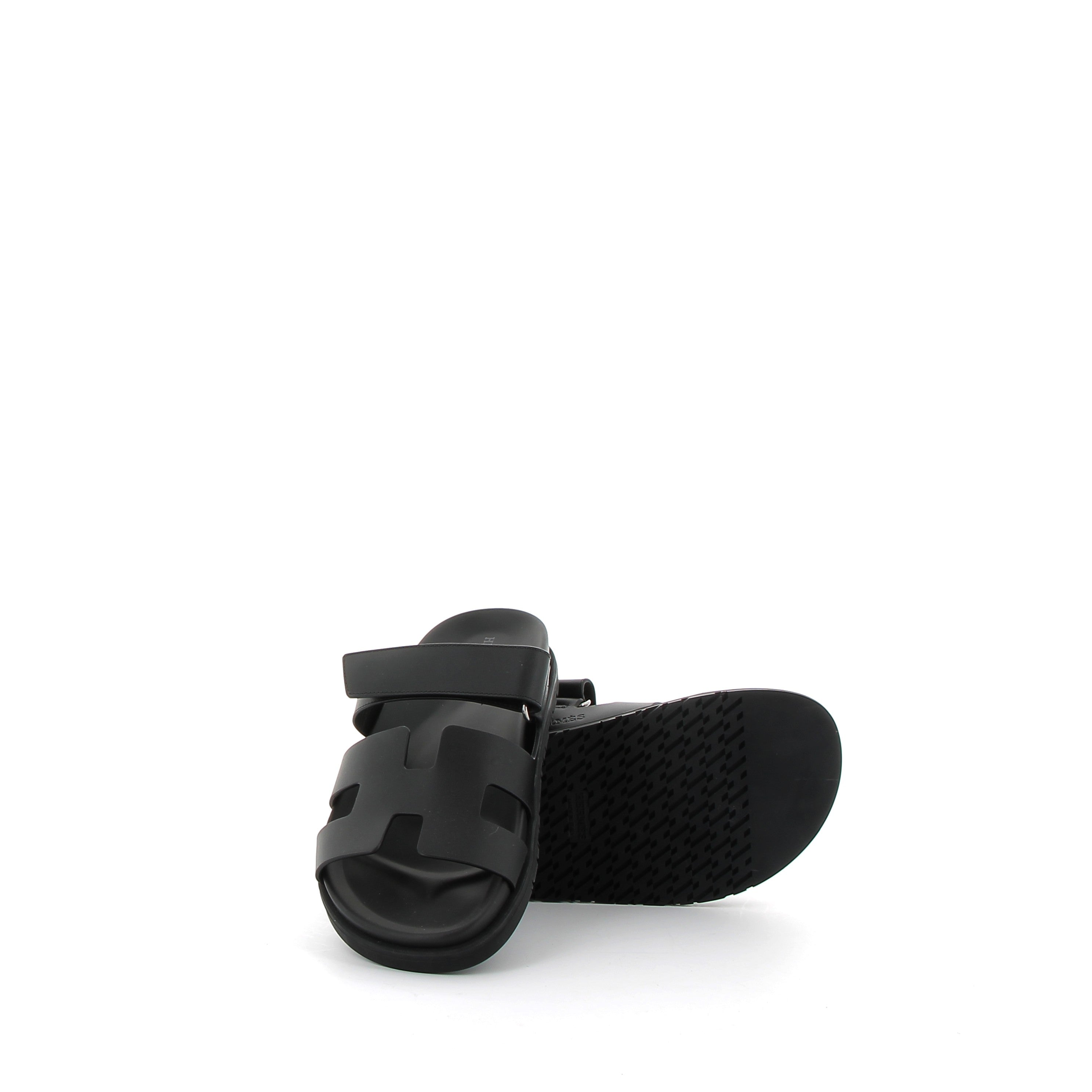 HERMÈS Chypre Sandales Cuir Swift Noir