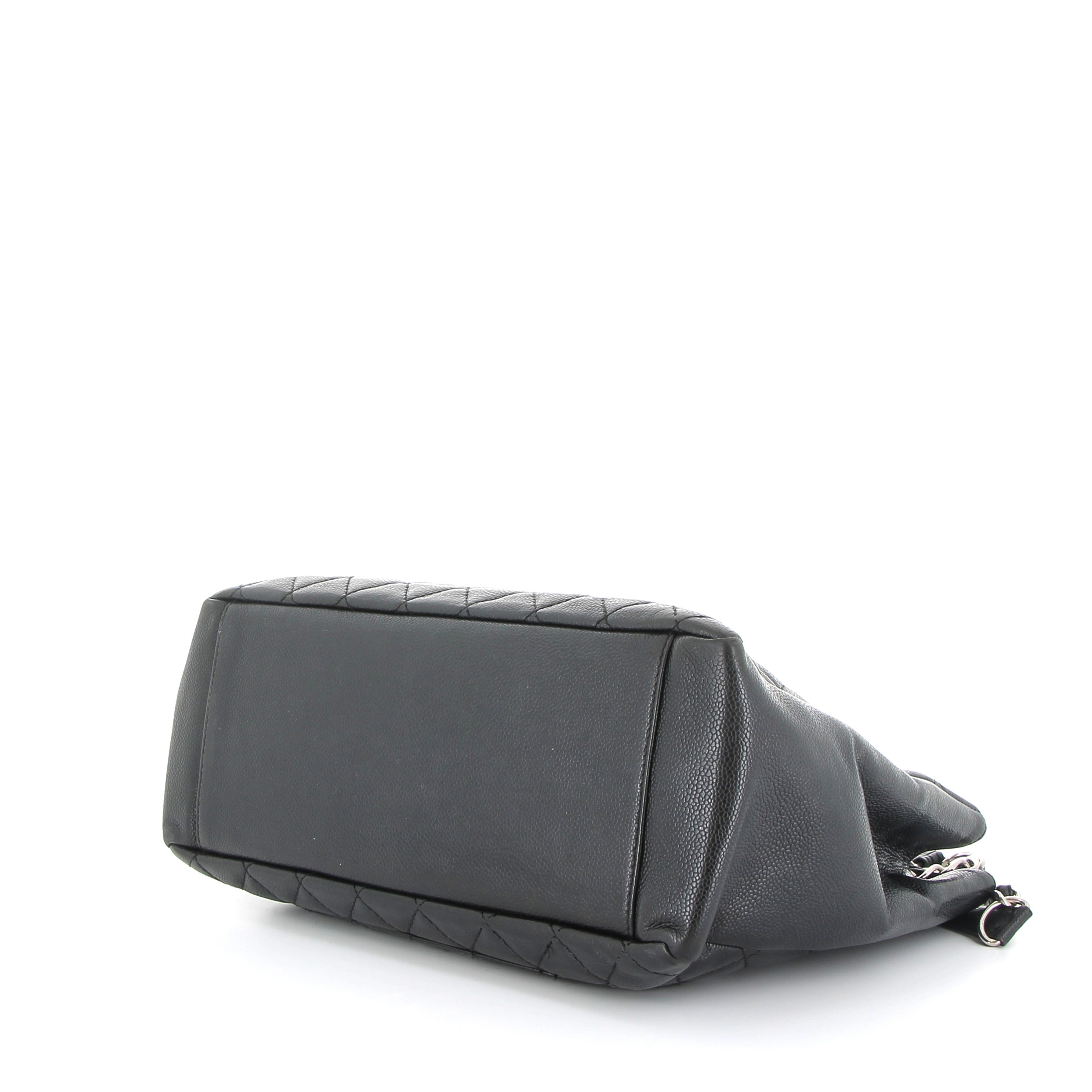 CHANEL Cabas Grand Shopping Noir en Cuir