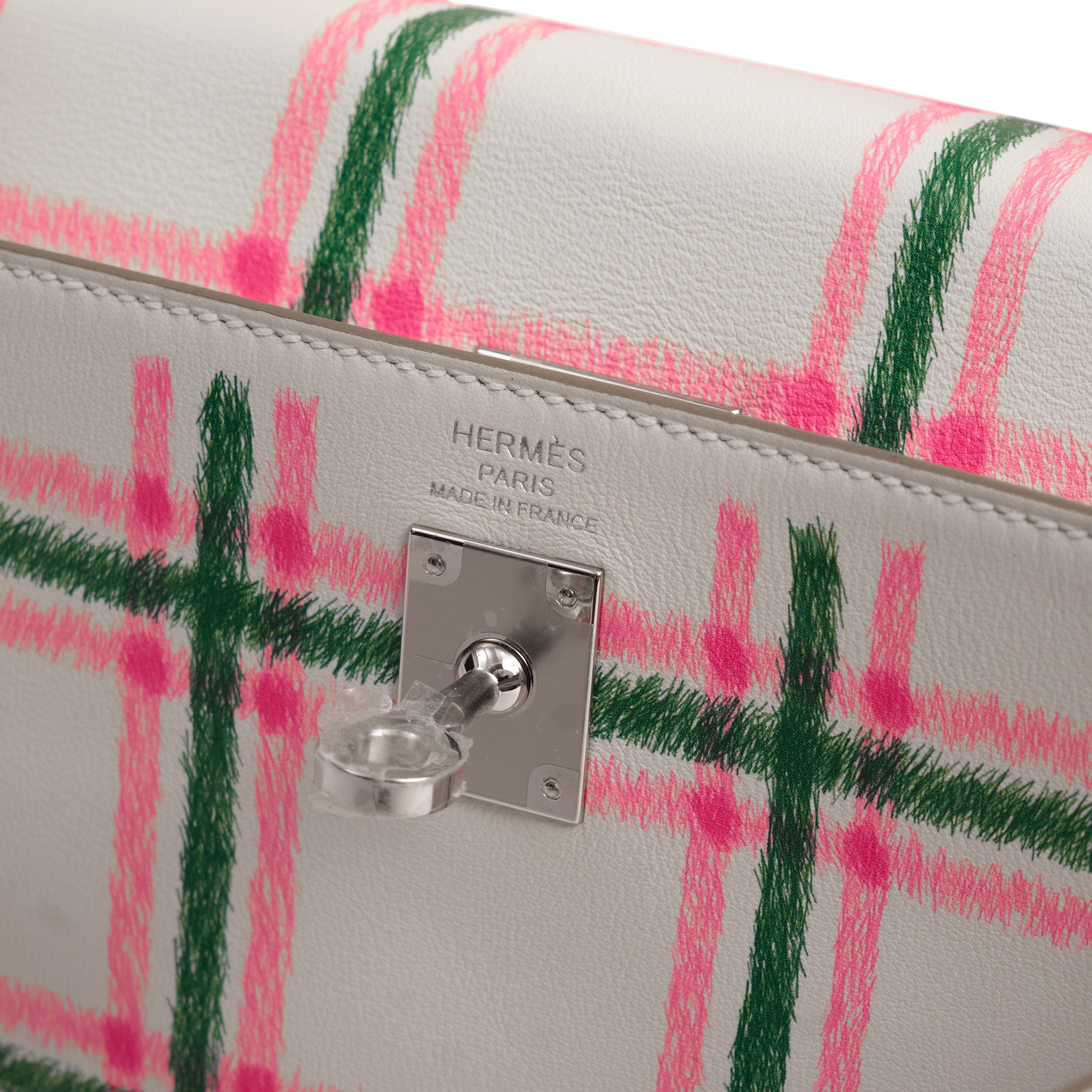 HERMES Kelly 25 Tartan Gris Pale / Bubblegum / Vert Cuir Swift Finition Palladié
