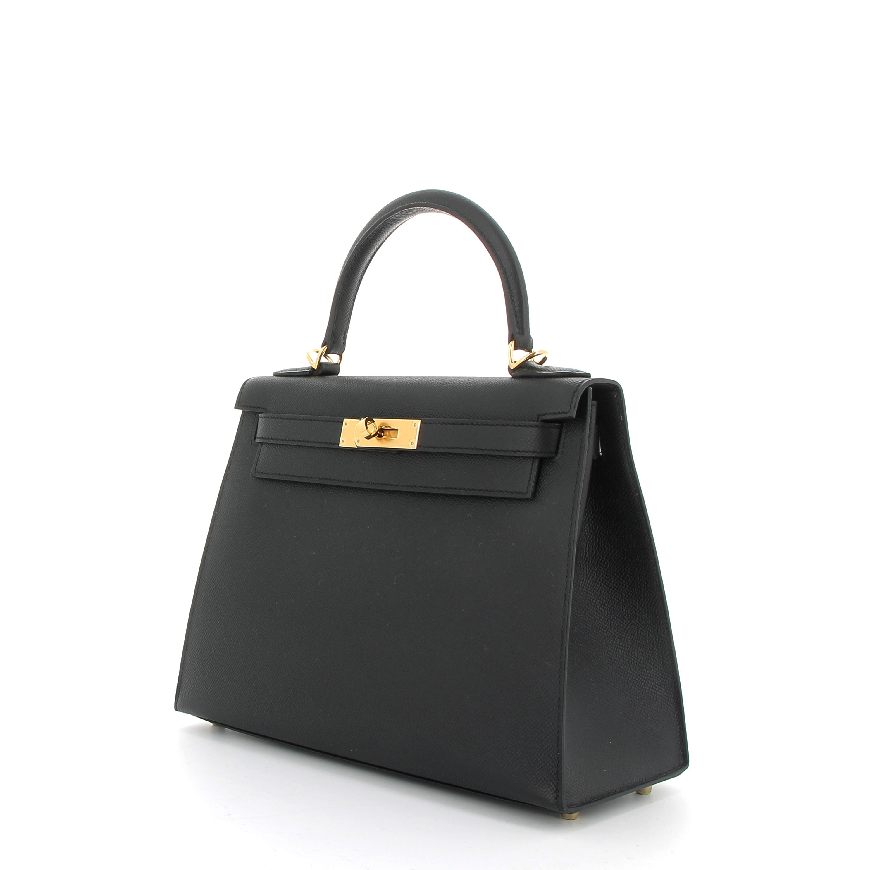 HERMÈS Kelly 32 cuir Epsom Noir finition dorée