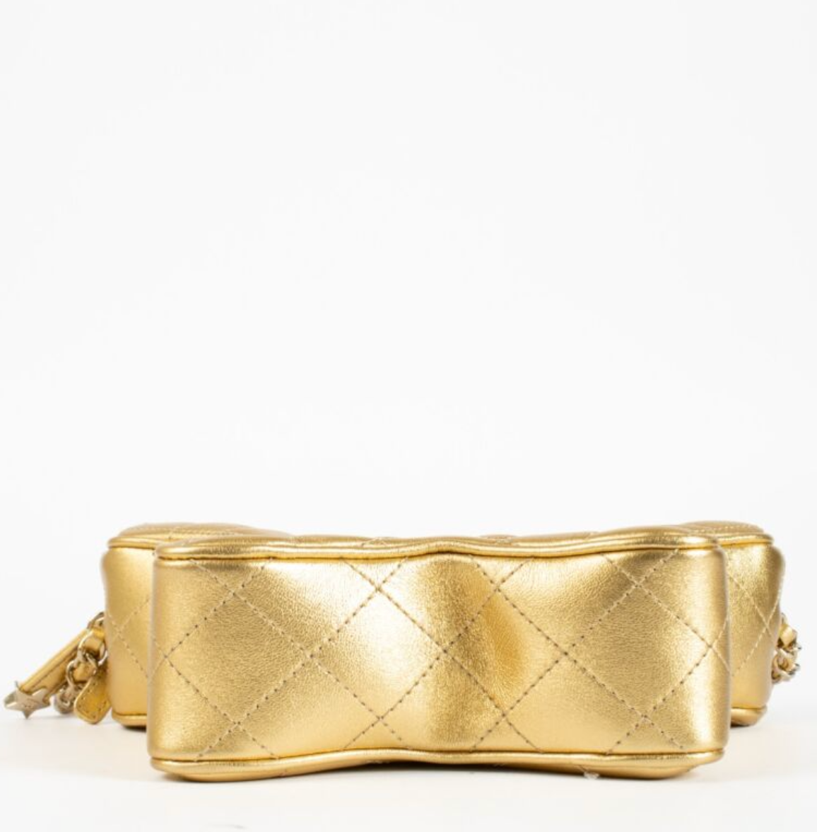 CHANEL Sac Etoile Doré Cuir d'Agneau Finition Doré