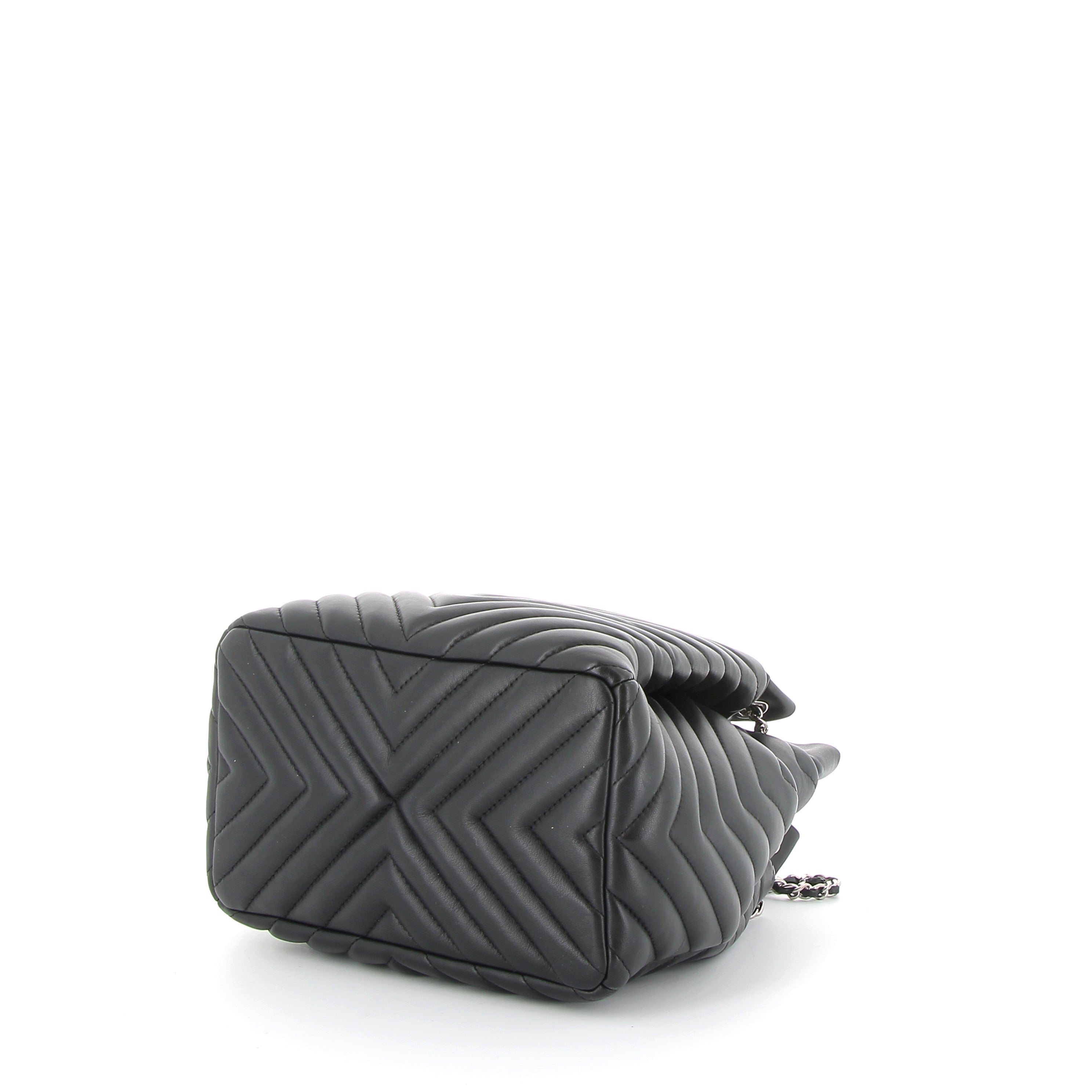 CHANEL Sac Sceau Urban Spirit Cuir Noir