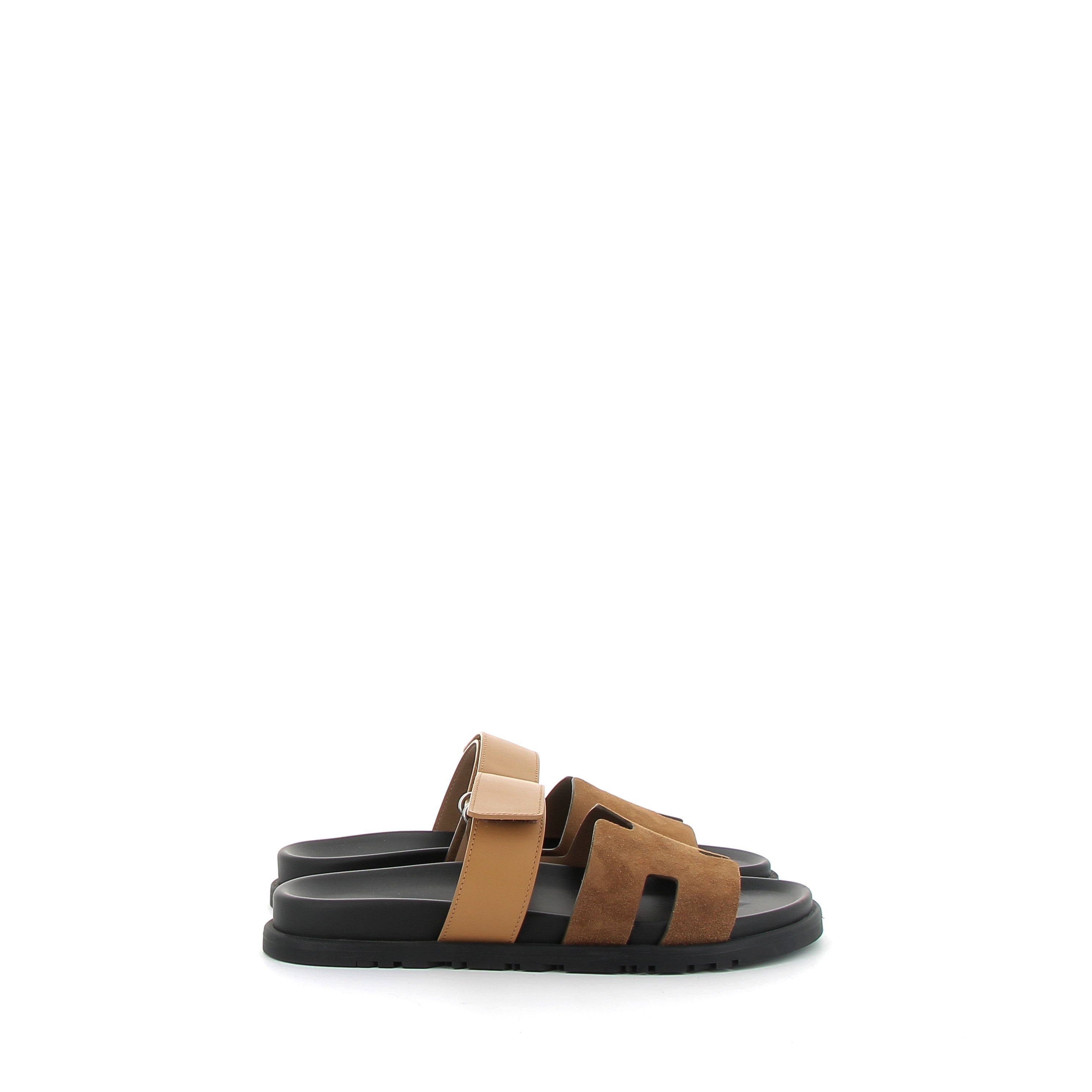 HERMÈS Chypre Sandales cuir Swift et Velour Naturel Beige