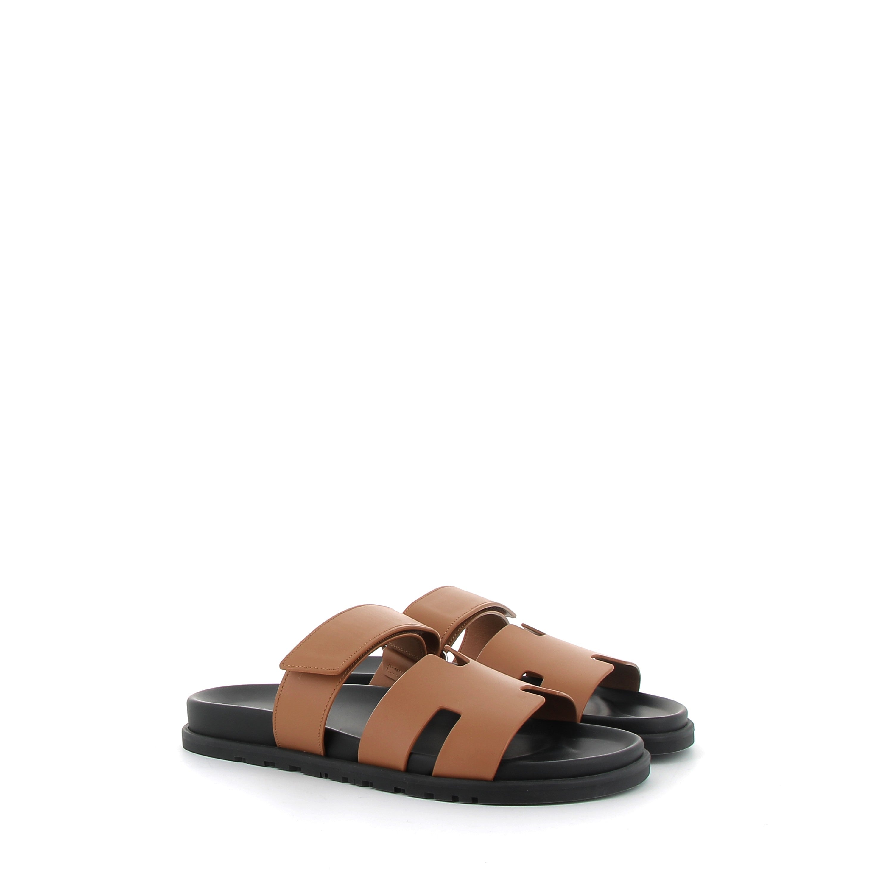 HERMÈS Chypre Sandales Cuir Swift Gold Naturel