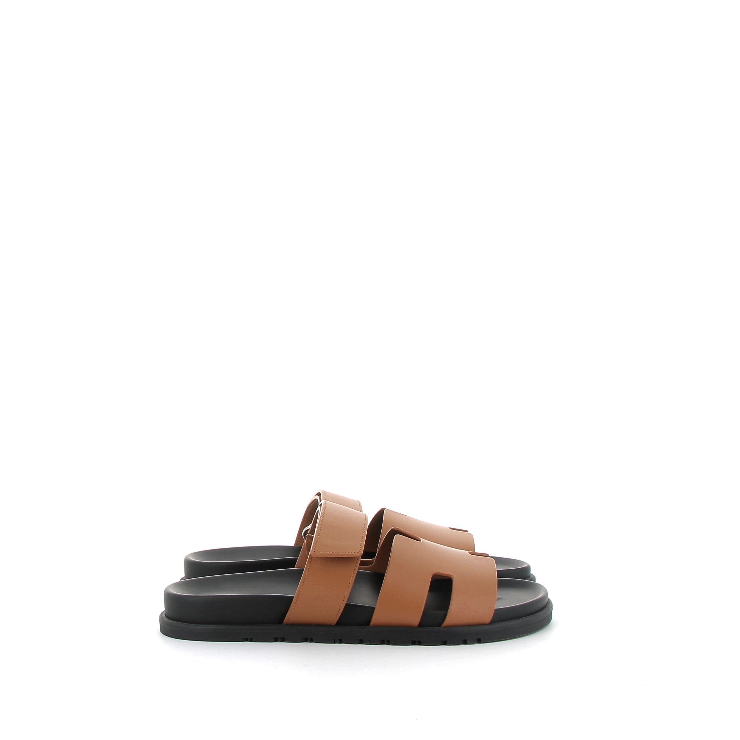 HERMÈS Chypre Sandales Cuir Swift Gold Naturel