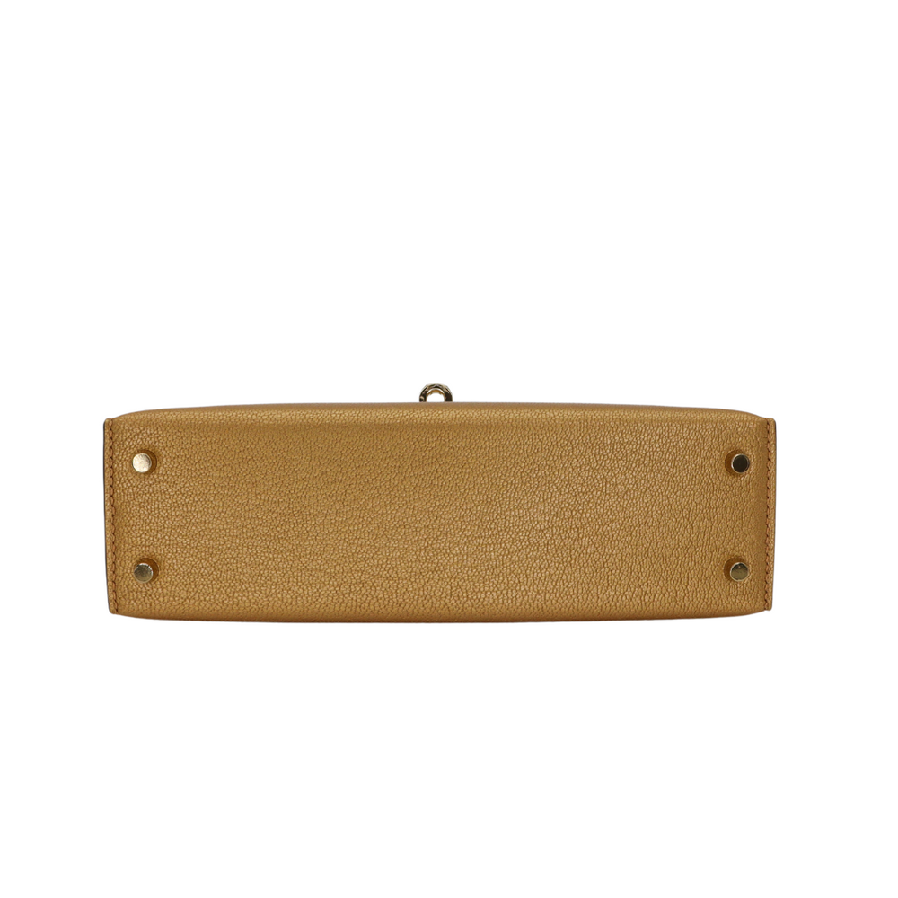HERMÈS Kelly 20 Sellier Doré Chevre Chamkilight
