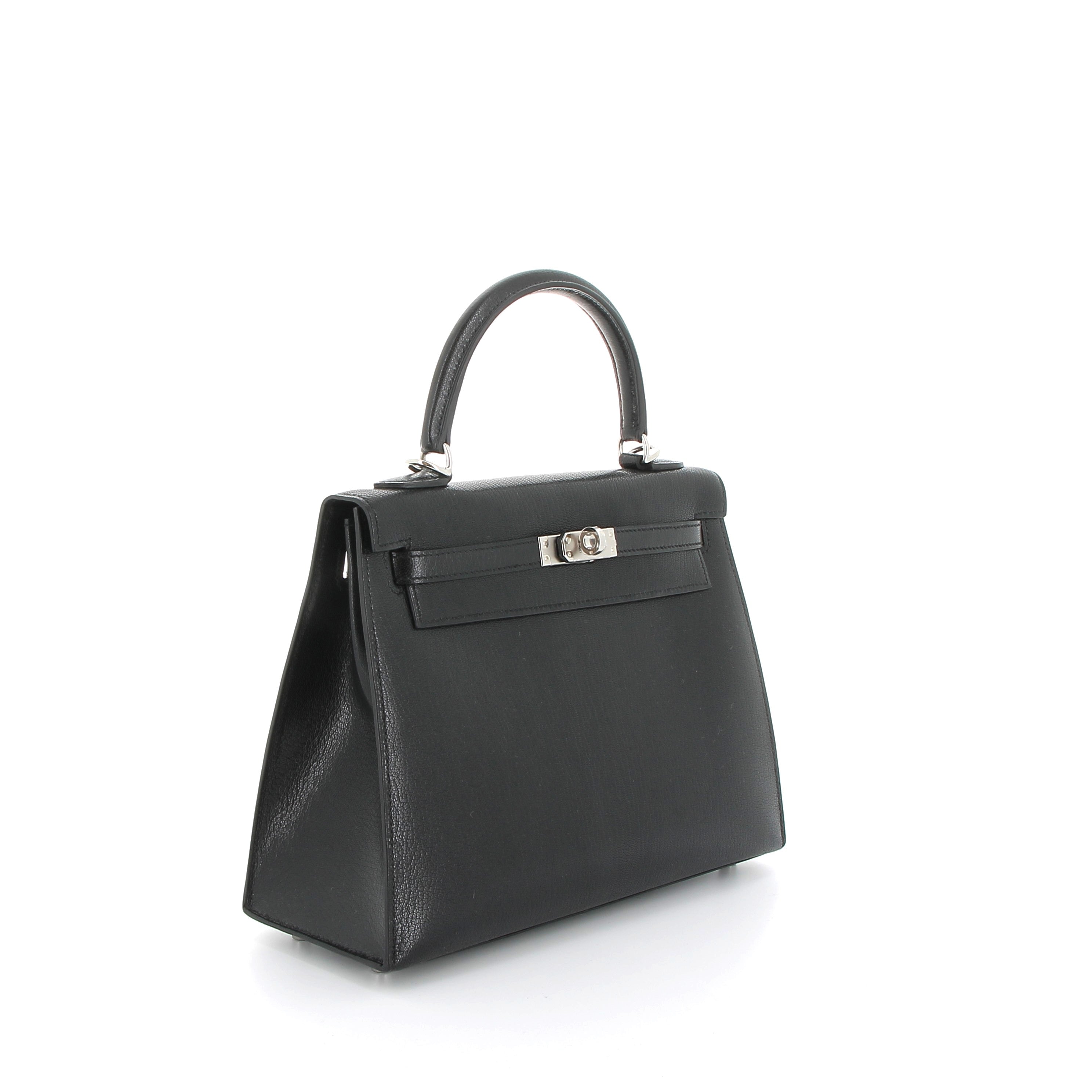 HERMES Kelly 25 Noir Cuir Chèvre Finition Palladié