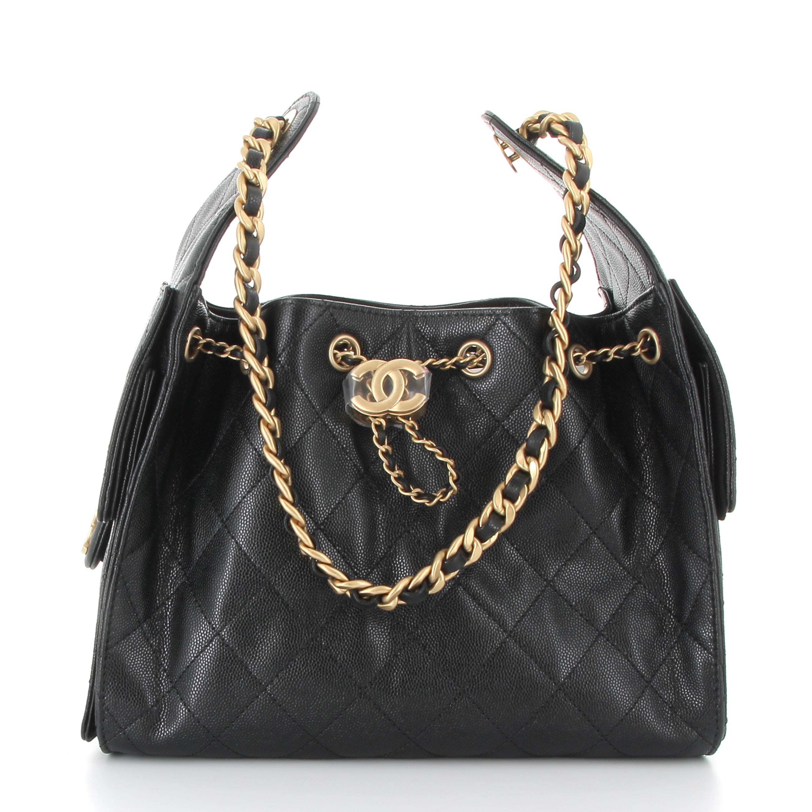 CHANEL Chanel 25 Small en Cuir de Veau Grainé Noir Finition Doré