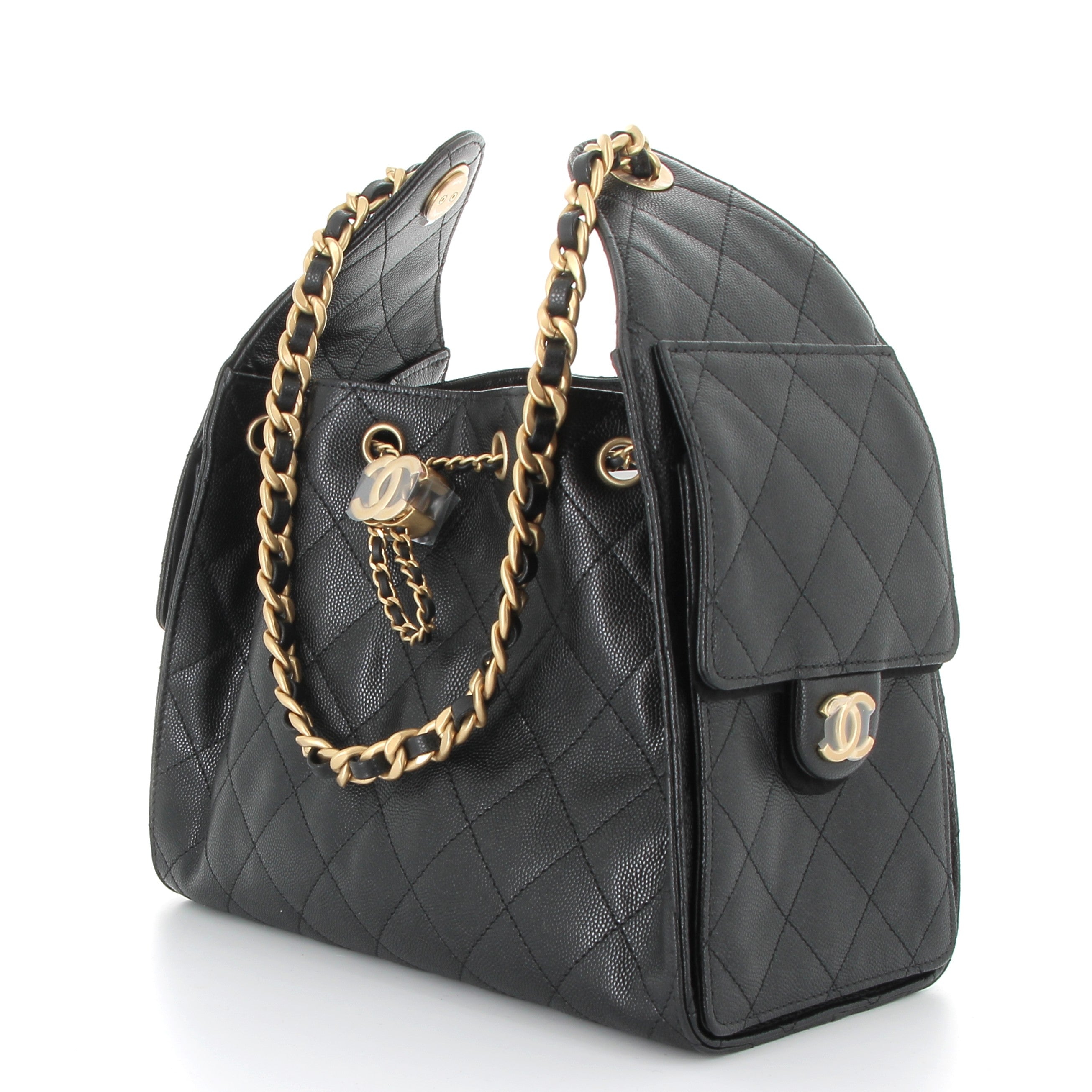 CHANEL Chanel 25 Small en Cuir de Veau Grainé Noir Finition Doré