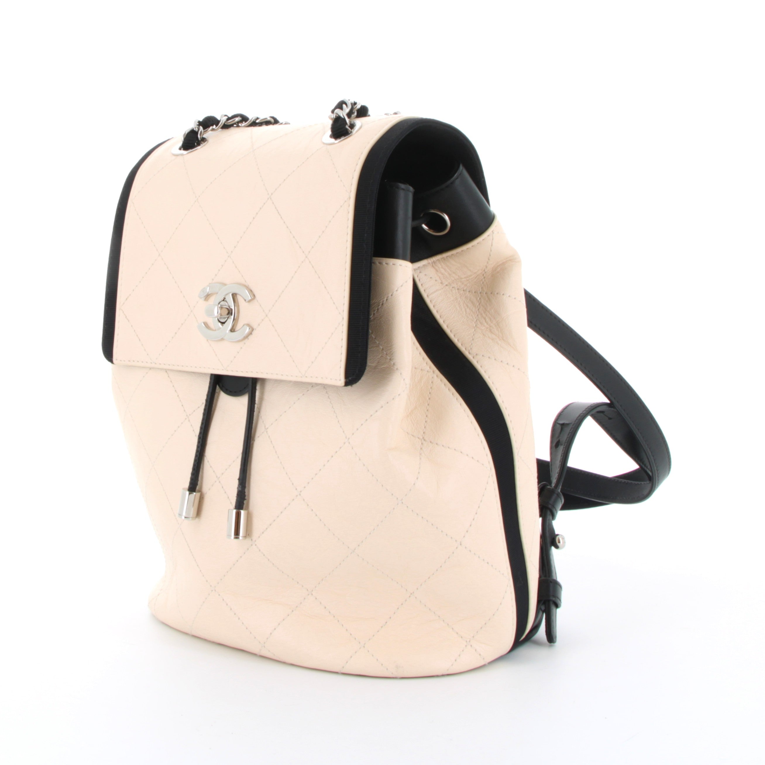 CHANEL SAC A DOS EN CUIR TIMELESS CLASSIQUE