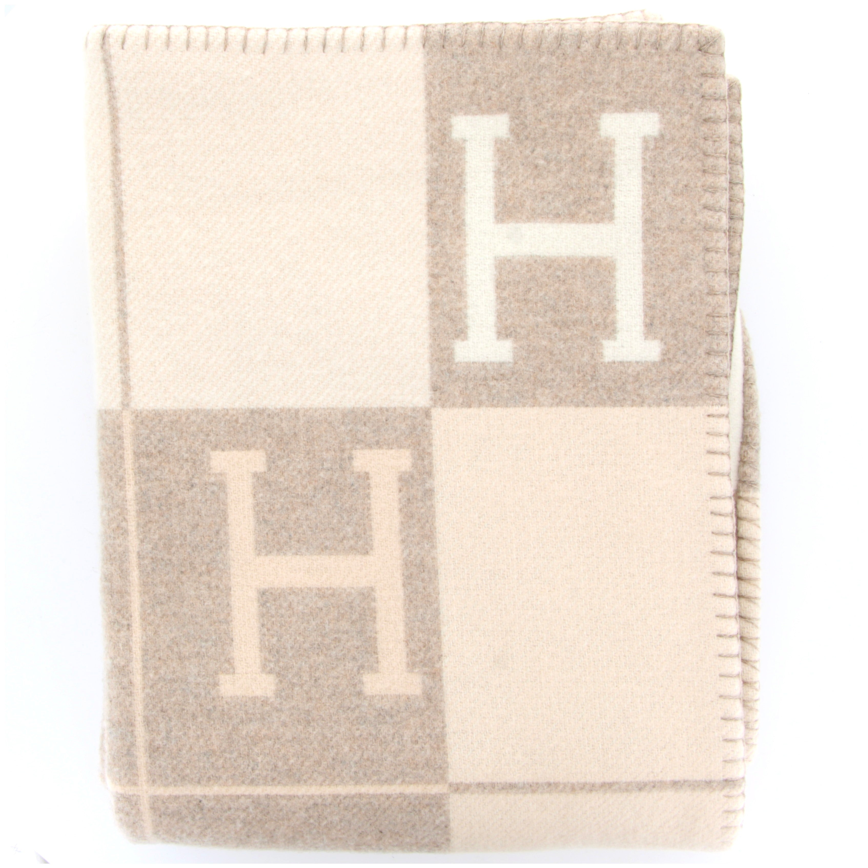 HERMES JETÉ DE CANAPÉ AVALON III ÉCRU / CAMOMILLE