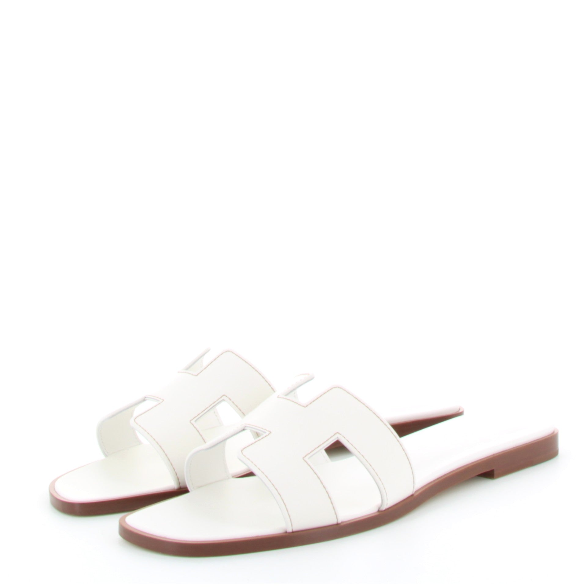 HERMÈS ORAN SANDALES BLANC CUIR BOX