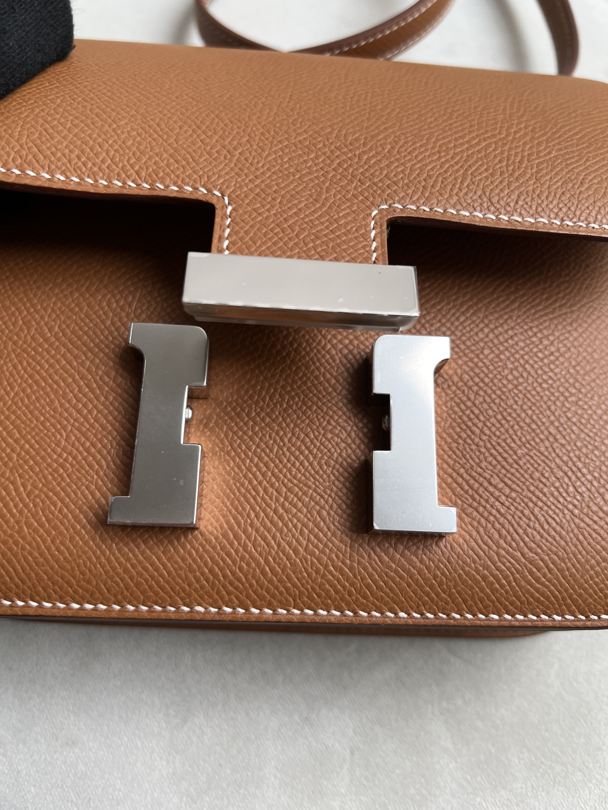 HERMÈS CONSTANCE 18 EPSOM GOLD FINITION PALLADIÉ