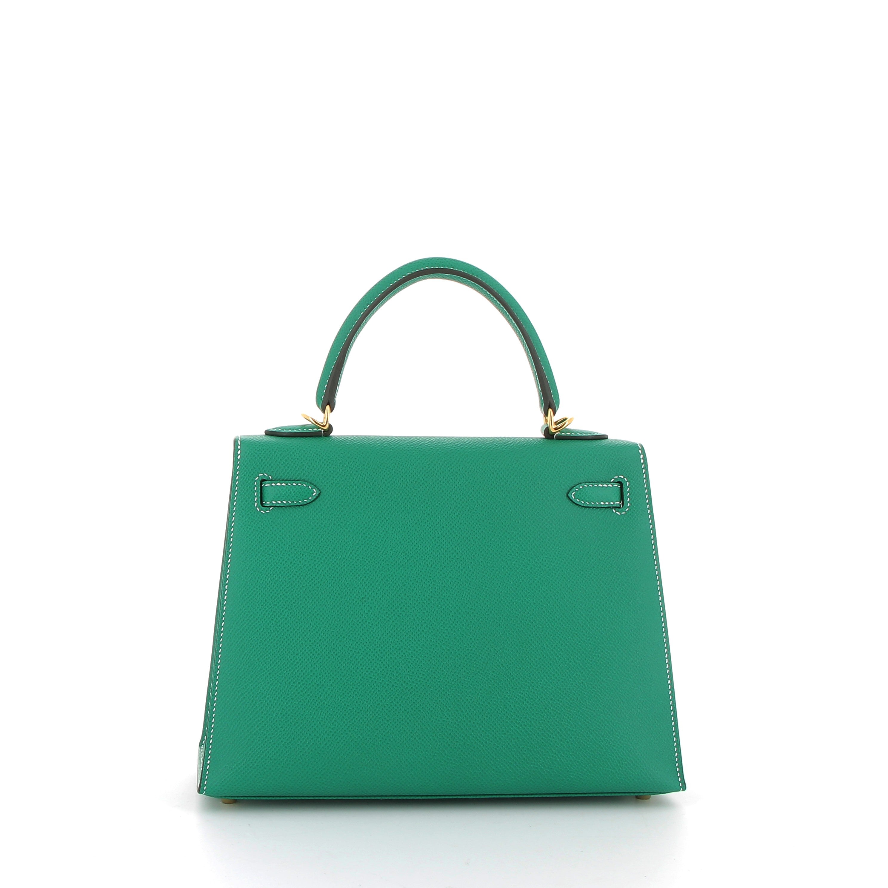 HERMÈS Kelly 25 cuir Epsom Vert Jade verso Craie finition dorée