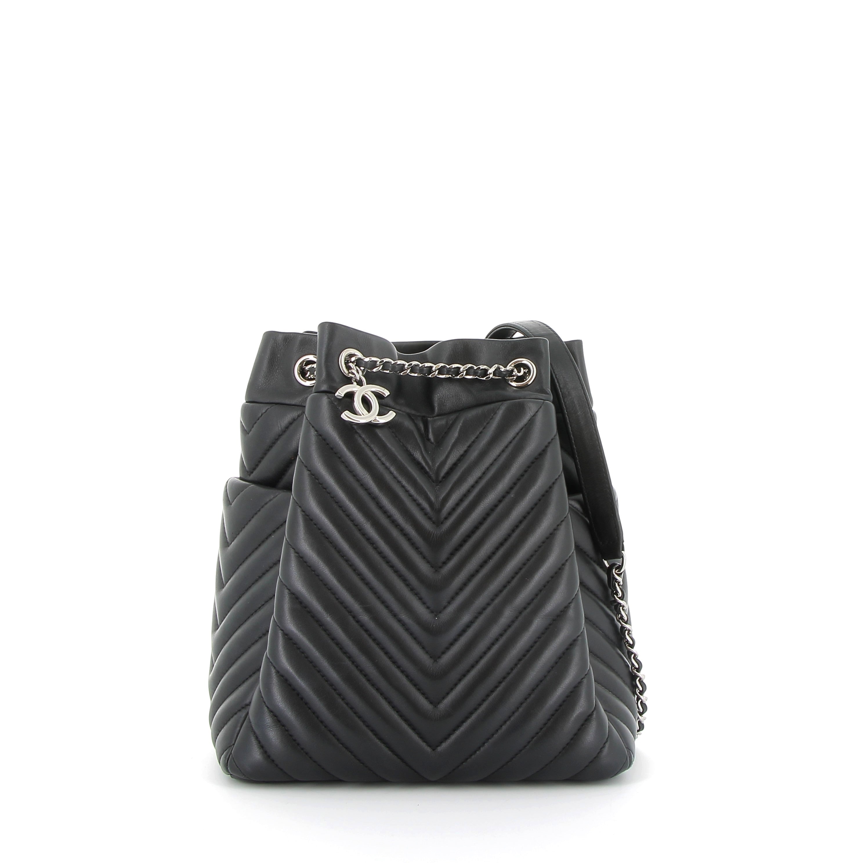 CHANEL Sac Sceau Urban Spirit Cuir Noir